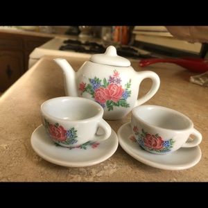 Mini Decorative Tea Set Floral with two cups